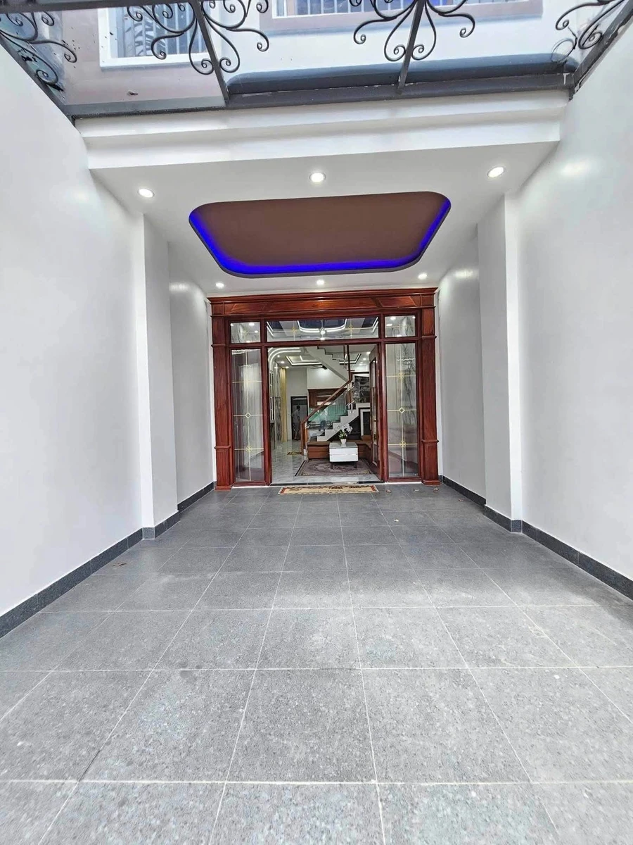 Bán nhà 1 trệt 2 lầu 72m² Phường Dĩ An 5,4 tỷ - Ảnh thu nhỏ 2
