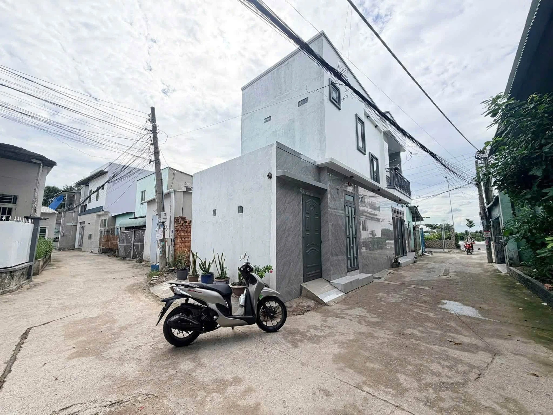 Bán nhà Biên Hoà 76m², 3 PN, sổ hồng riêng 2.38 tỷ - Ảnh 1