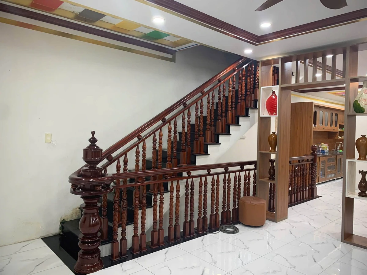 Bán nhà 1 trệt 2 lầu 5,5x13,8m KĐT Hoàng Lộc, Phường Bình Dương, giá 3,15 tỷ - Ảnh thu nhỏ 2