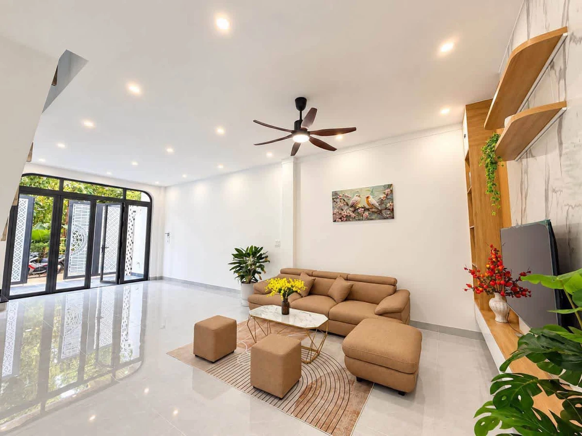 Bán nhà Quận 7, 80m², 3PN 3WC, gần Nguyễn Duy Trinh, 3 tỷ - Ảnh thu nhỏ 4