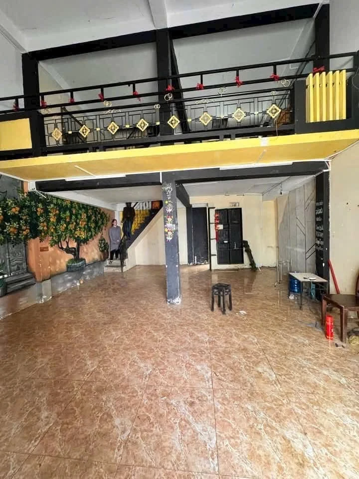 Cho thuê nguyên căn mặt tiền Trần Hưng Đạo, Quy Nhơn 200m2 - Ảnh thu nhỏ 2