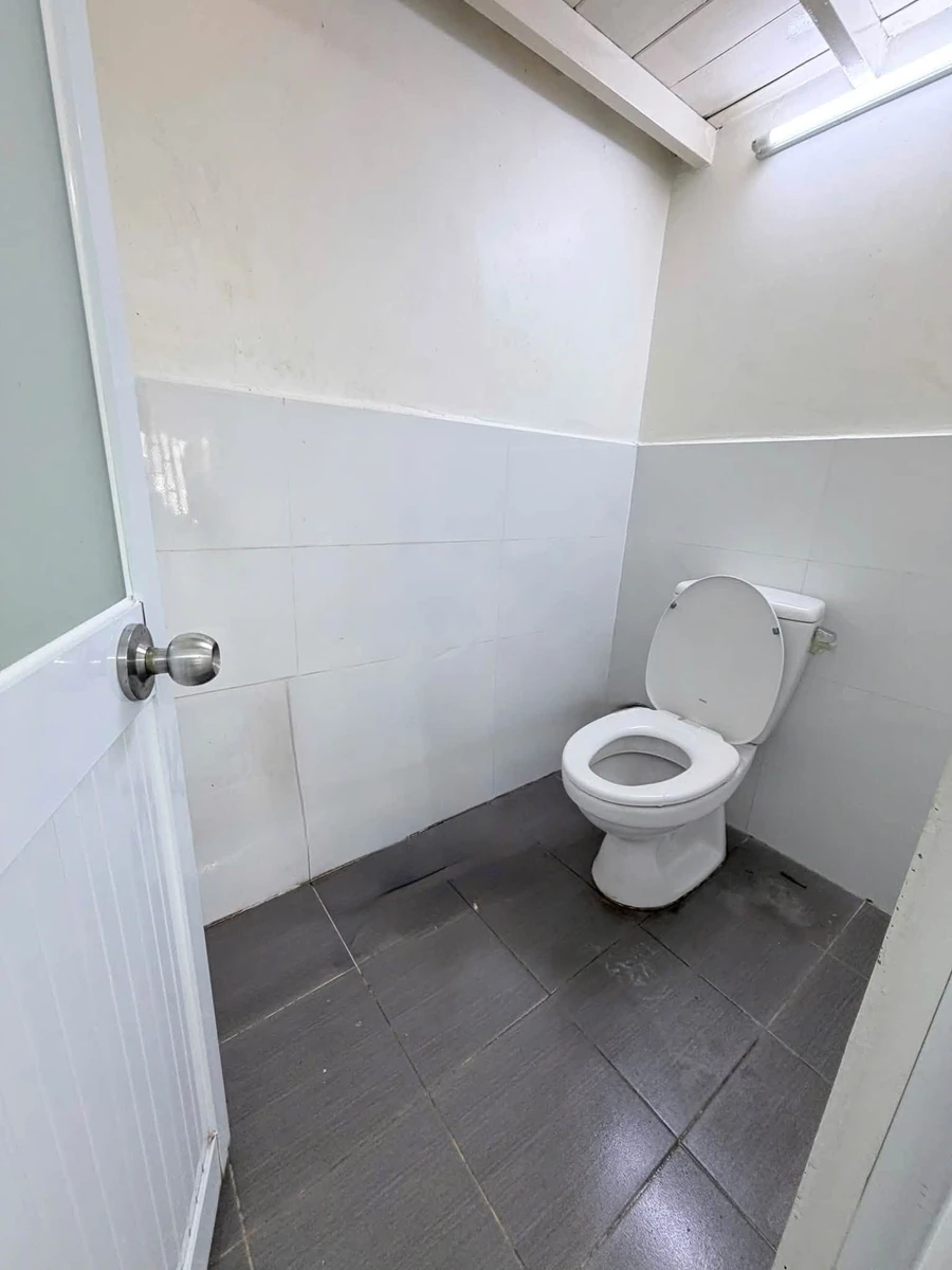 Cho thuê nhà 4x15m, 2PN mặt tiền khu Họ Lê, Tân Phú - Ảnh thu nhỏ 3