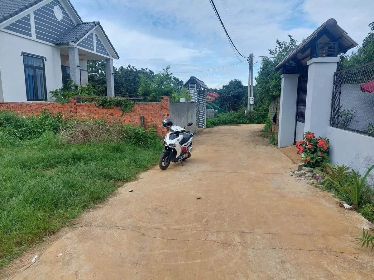Bán đất 10x30m Gia Nghĩa Đắk Nông 1 tỷ 490 - Ảnh thu nhỏ 3