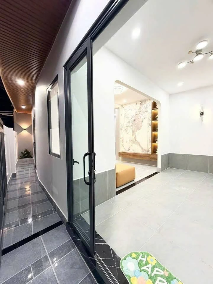 Nhà hẻm Võ Thị Sáu Rạch Giá 102m2 2PN giá 1 tỷ 680 triệu - Ảnh thu nhỏ 3
