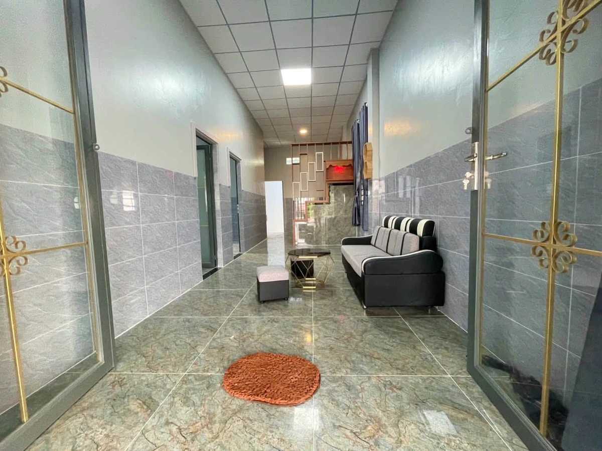 Nhà bán 2PN, 203m2, sân xe, Phường Gò Dầu 1.5 tỷ - Ảnh thu nhỏ 4