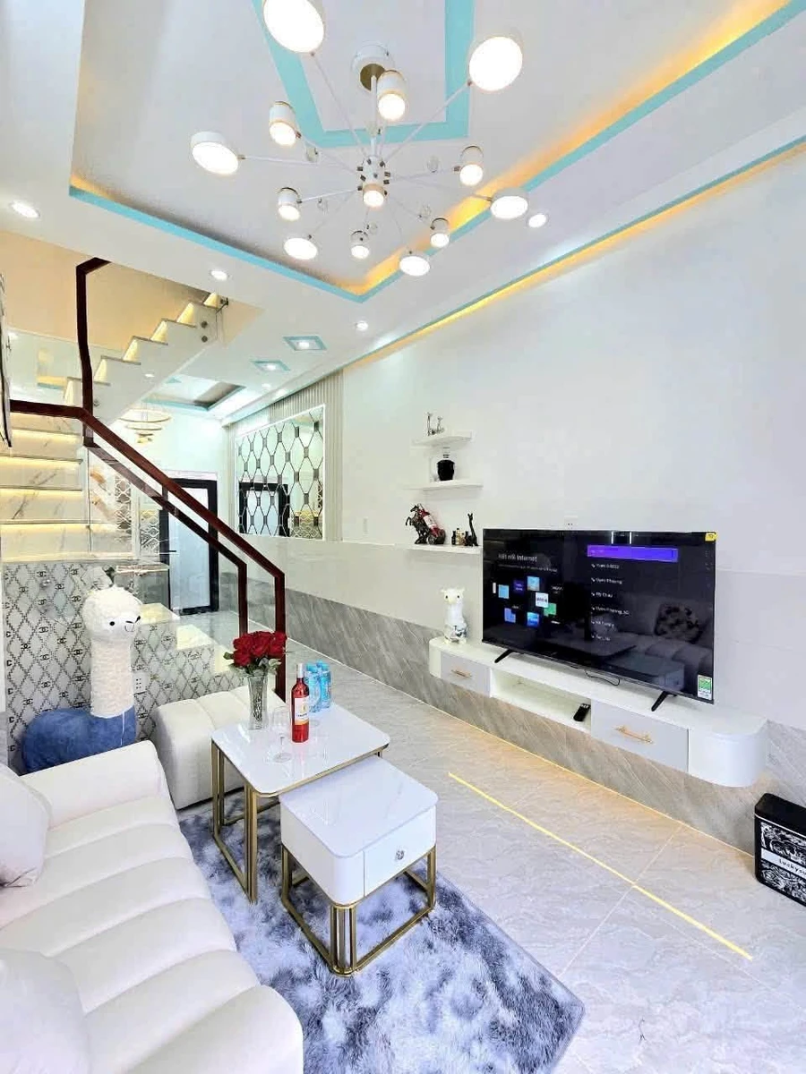 Bán nhà 3 tầng 4PN mới đủ nội thất Nhà Bè 2,7 tỷ - Ảnh thu nhỏ 3