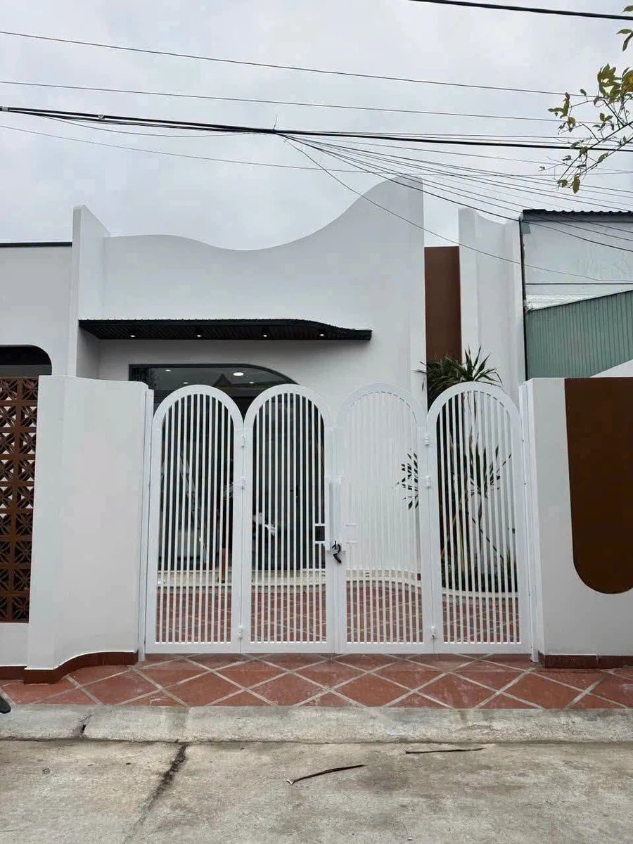 Bán nhà Rạch Giá 84m2 giá 2 tỷ 049 - Ảnh 1