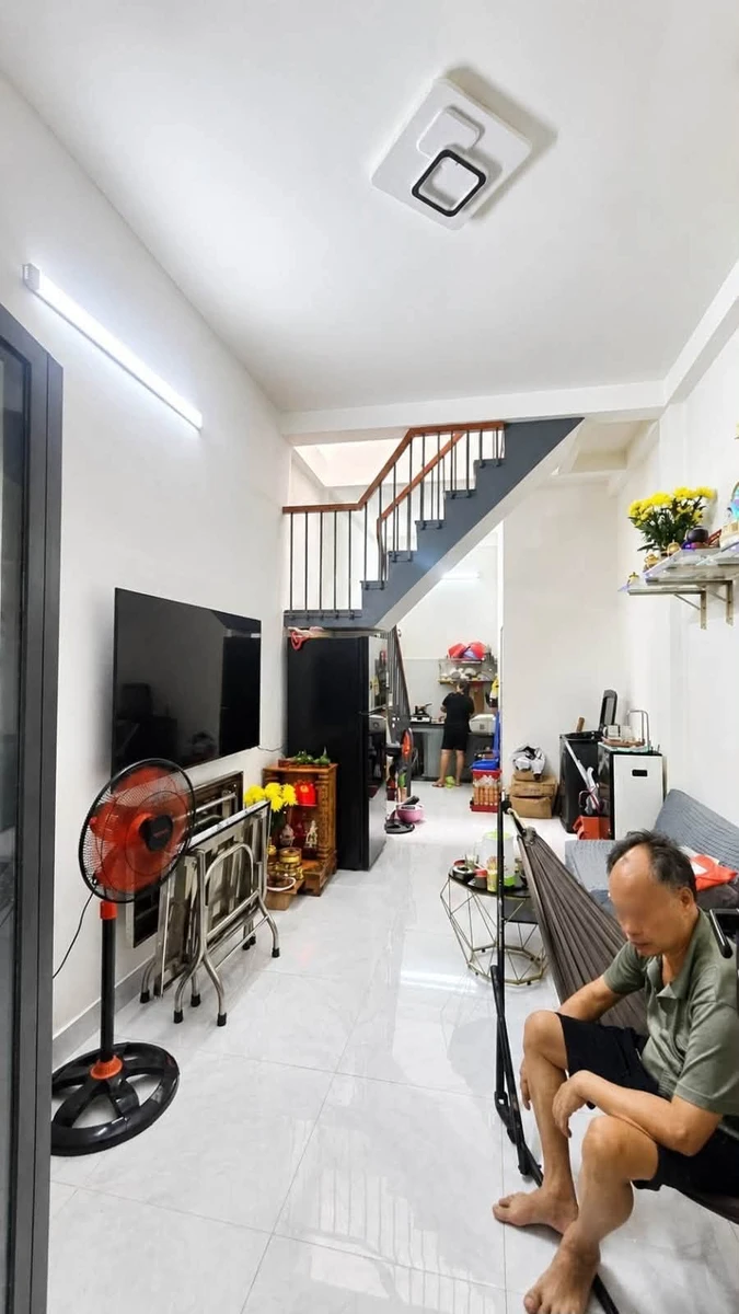 Bán nhà 2 tầng 26m² đường Mễ Cốc, Phường 15, Quận 8, giá 3,35 tỷ - Ảnh thu nhỏ 3