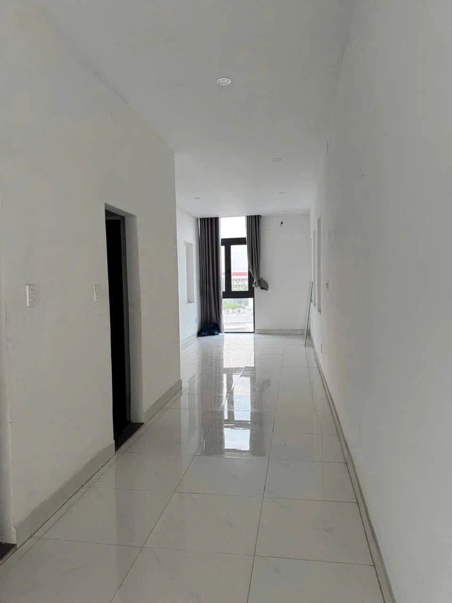 Cho thuê nhà mặt tiền Bạch Đằng, Thủ Dầu Một 105m2, 15tr/tháng - Ảnh thu nhỏ 3