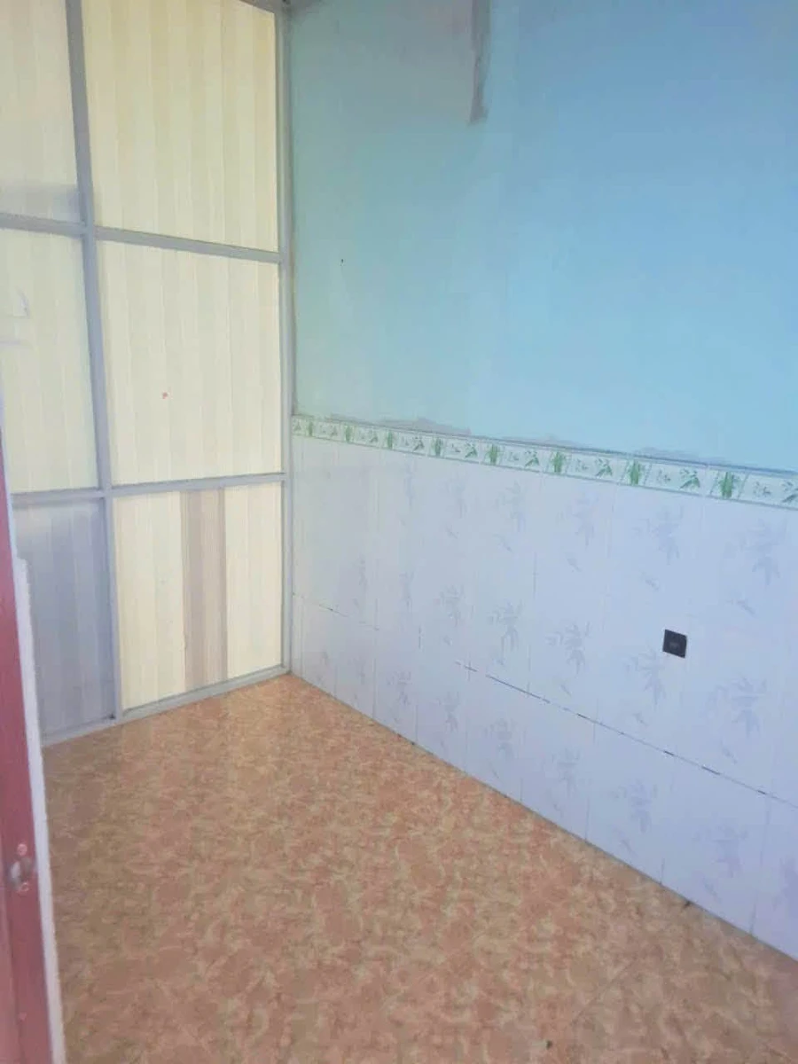 Bán nhà 2PN 35m2 Trấn Biên Q.12 gần chợ Biên Hòa - Ảnh thu nhỏ 4