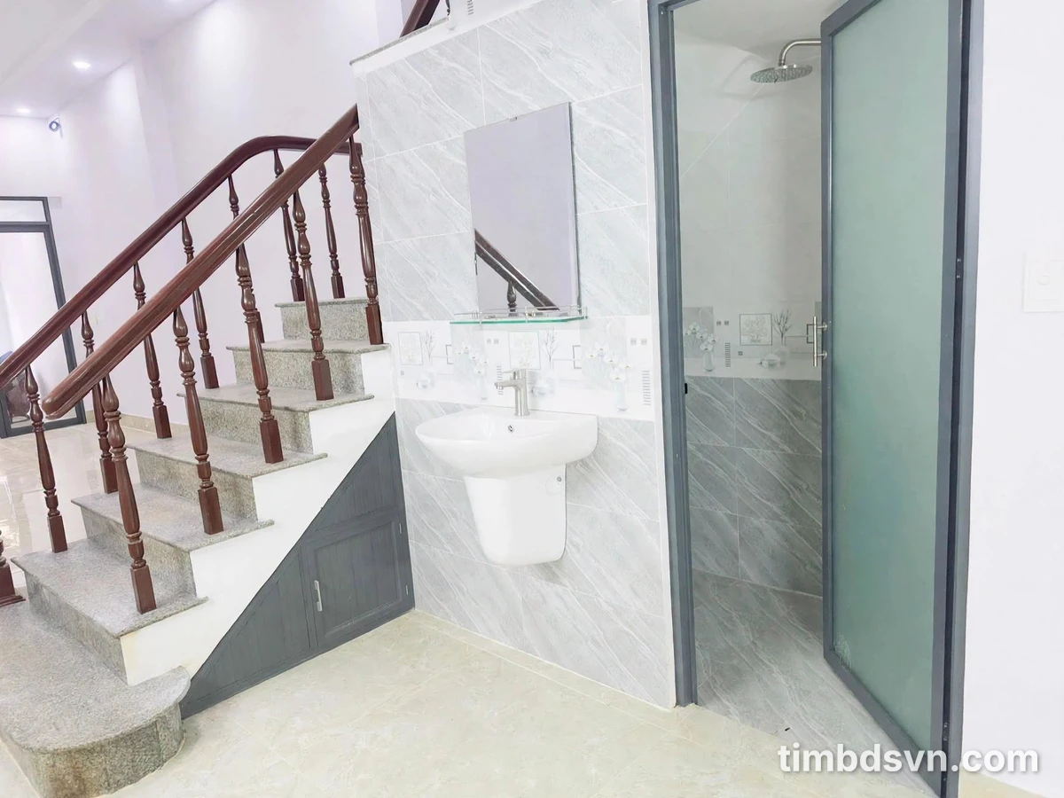 Cho thuê shophouse 4 tầng 72m² mặt tiền Nguyễn Trọng Tuyển Tân Bình 40tr/tháng - Ảnh thu nhỏ 3