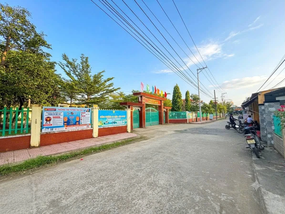 Bán đất 175m² Nhà Bè - 770 triệu gần UBND Đại Hiệp - Ảnh thu nhỏ 3