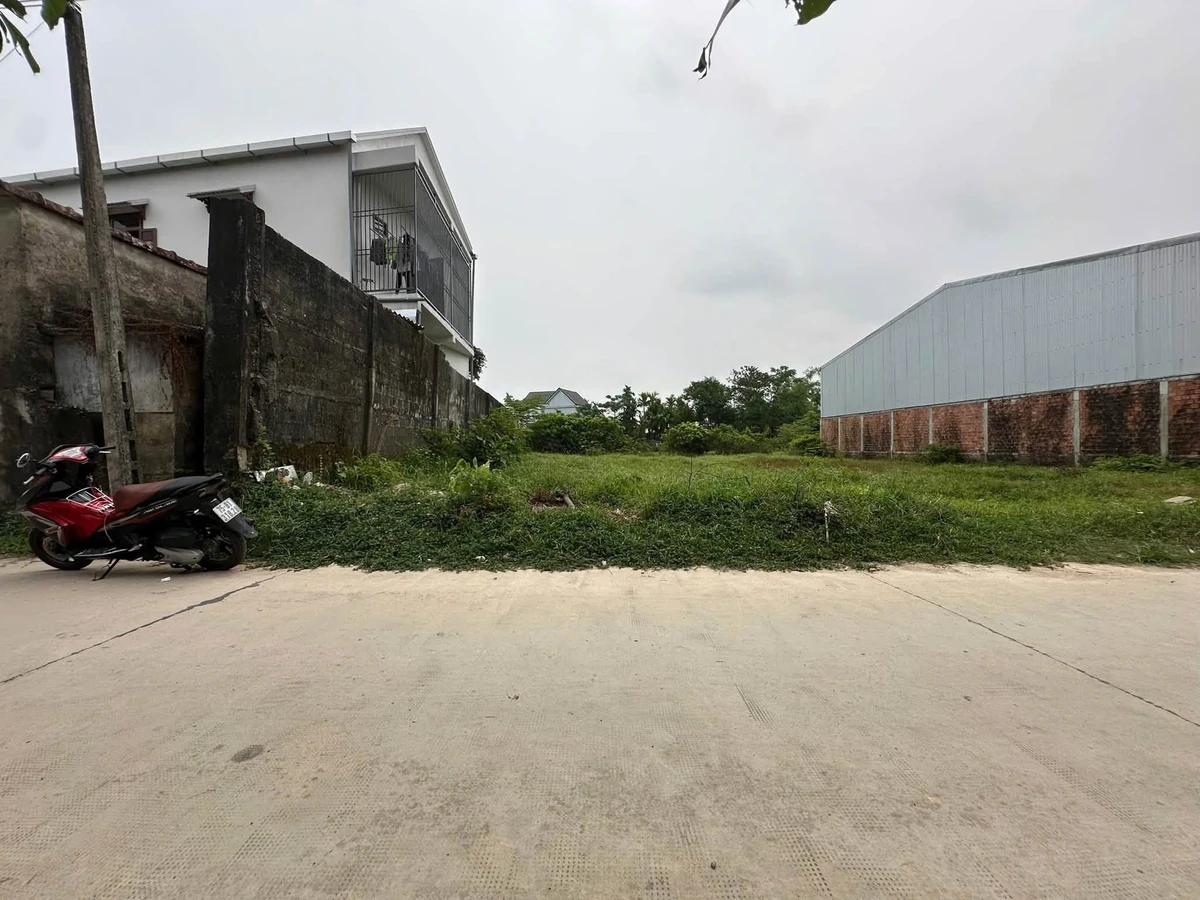 Bán đất mặt tiền Vương Thừa Vũ, Phường Thanh Thủy, TP Huế 126m2 giá 950 triệu - Ảnh 1