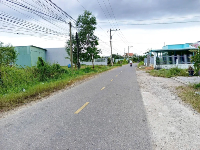 Bán lô đất 175m2 mặt tiền Nhựa Trung Thành Nam, Lâm Đồng