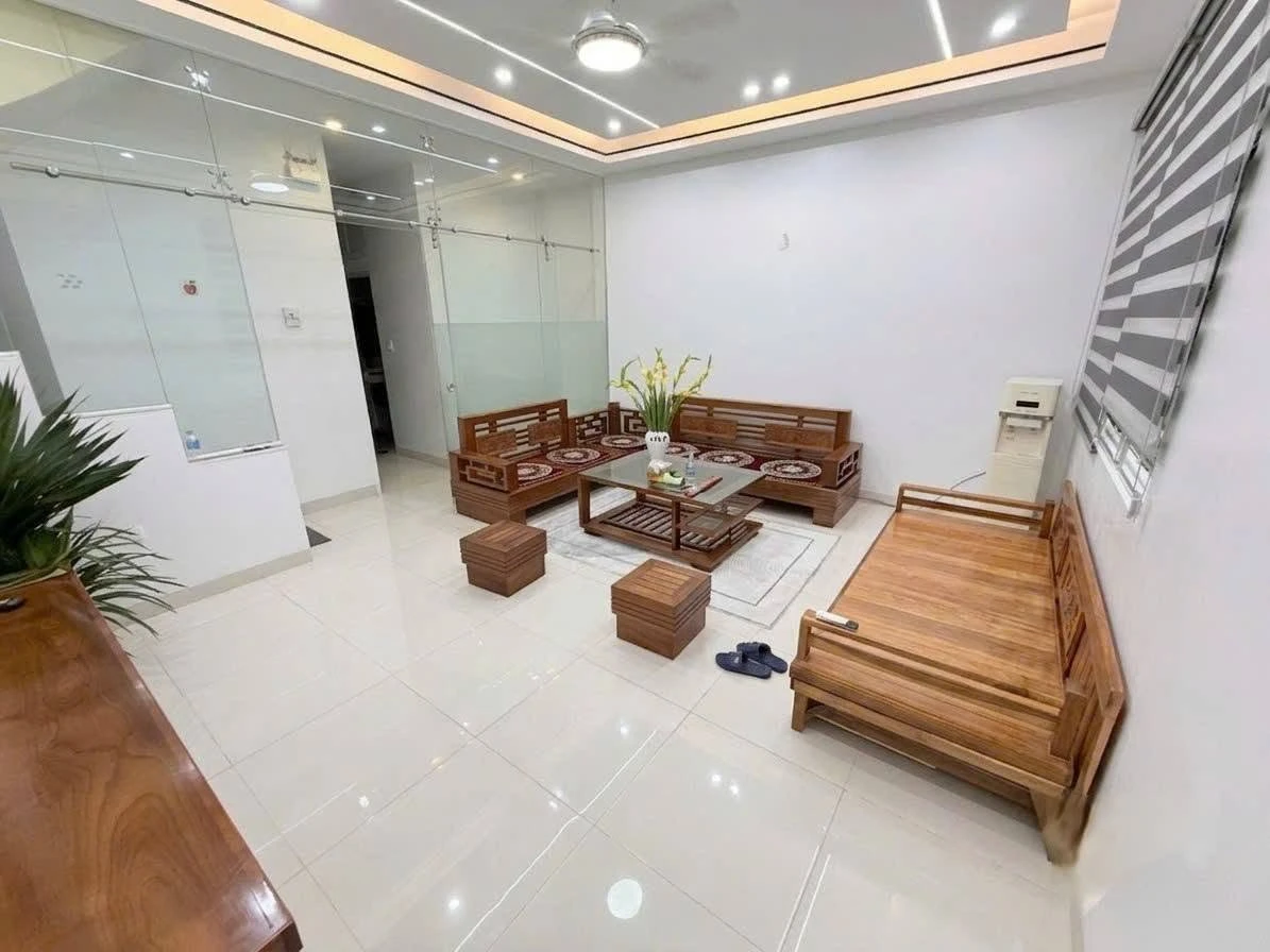 Bán nhà 43m² 3 phòng ngủ 11 tỷ Mỹ Đình - Ảnh thu nhỏ 2