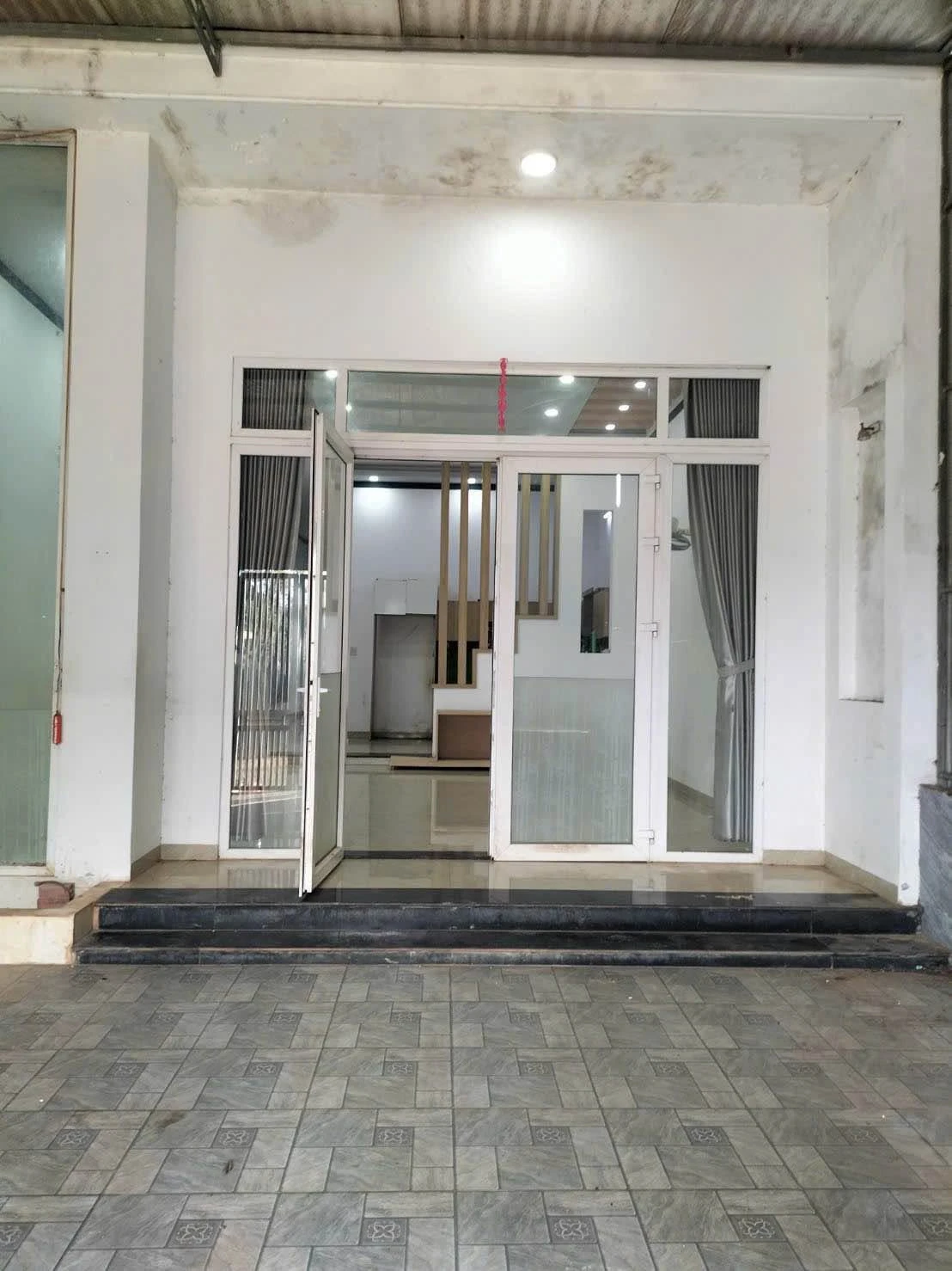 Bán nhà cấp 4 hai mặt tiền đường Nguyễn Xuân Nguyên, 122m2, phường Tân An, Đắk Lắk - Ảnh 1
