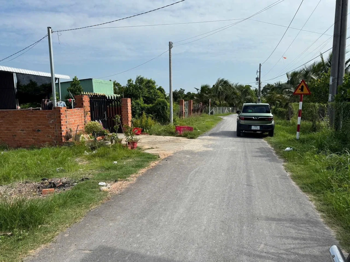 Bán lô đất mặt tiền 5,6m x 46m (245m²) Tây Ninh - Ảnh thu nhỏ 3