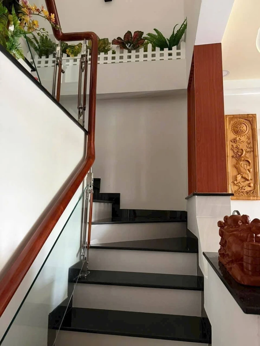 Bán nhà góc hẻm ô tô Phước Long A 53m2, tặng nội thất - Ảnh thu nhỏ 3