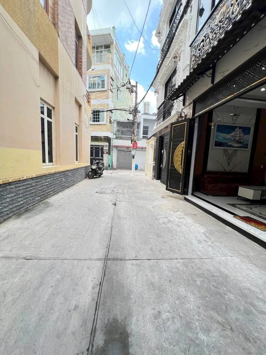 Bán nhà 5 phòng ngủ 135m² Gò Vấp 8,95 tỷ - Ảnh thu nhỏ 2