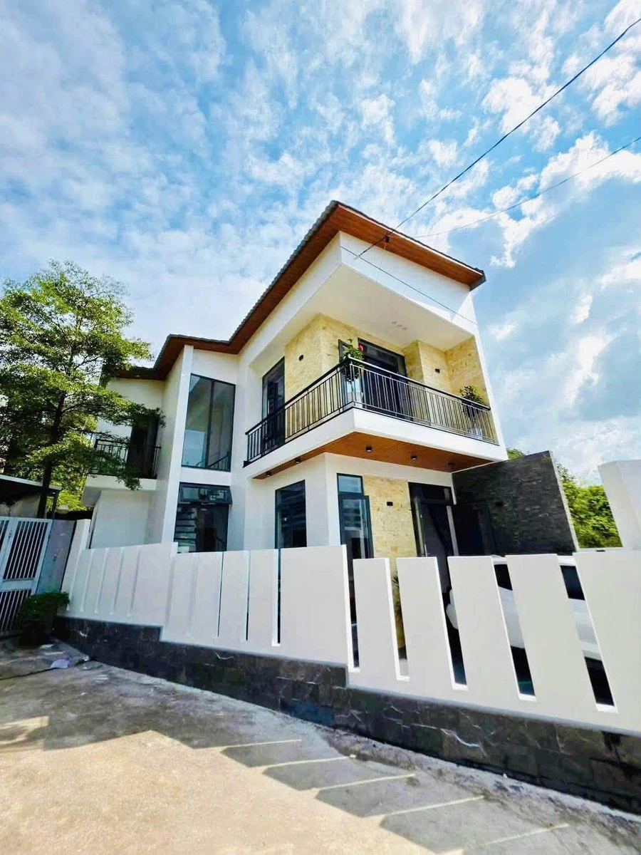 Bán nhà 2 tầng kiểu biệt thự 110.4m2 Huế - Ảnh thu nhỏ 2
