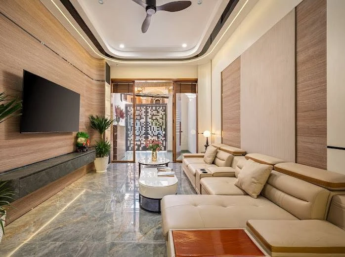Bán nhà 4 tầng 6 PN 310 m² mặt tiền Lương Thế Vinh, Đà Nẵng - Ảnh thu nhỏ 3