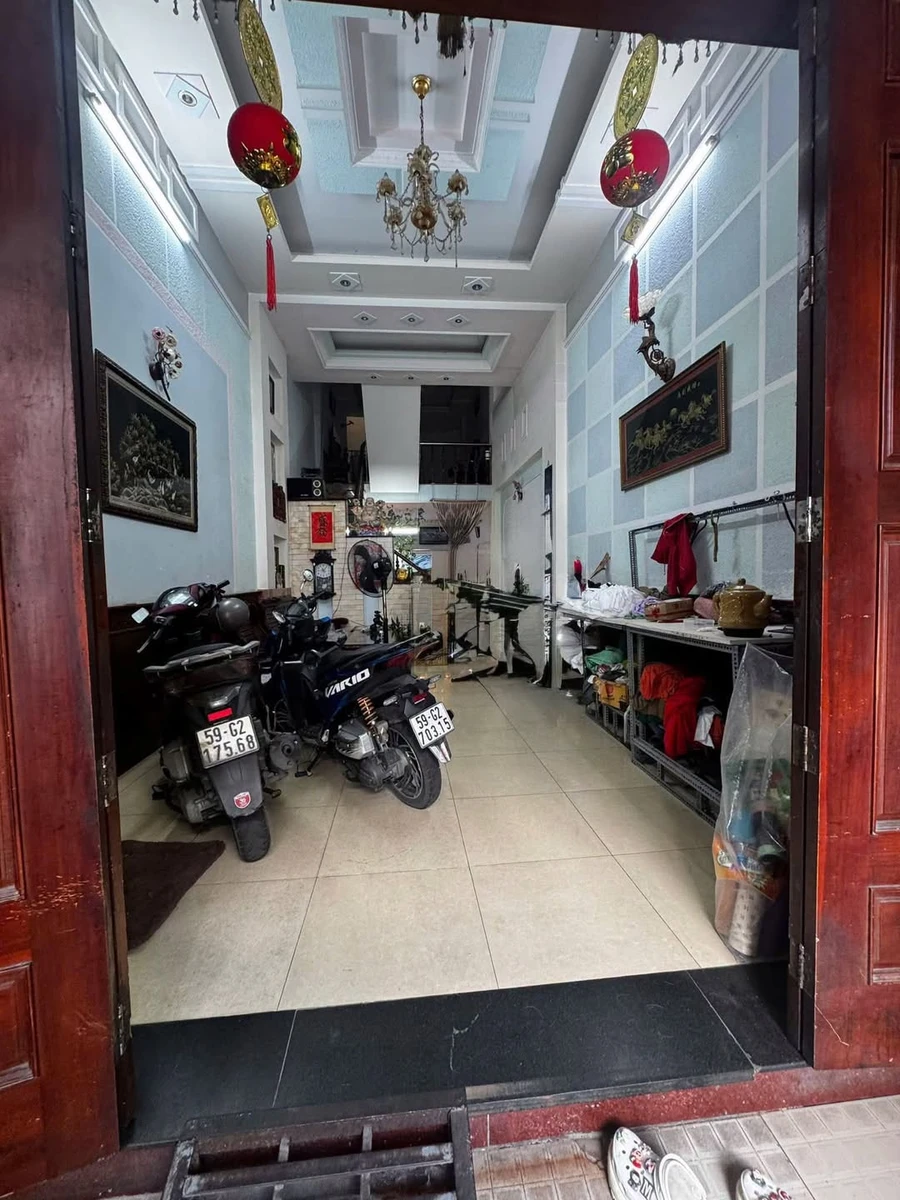 Bán nhà phố 4x22m, 4PN 6WC, Tân Chánh Hiệp 5 tỷ 8 - Ảnh 1