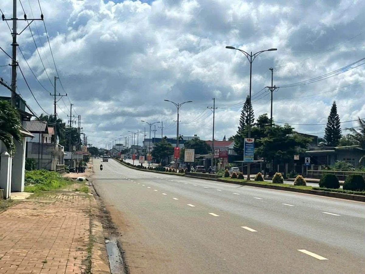 Bán đất mặt tiền Nguyễn Văn Linh 5,8x23m giá 4,5 tỷ, Buôn Ma Thuột - Ảnh thu nhỏ 3