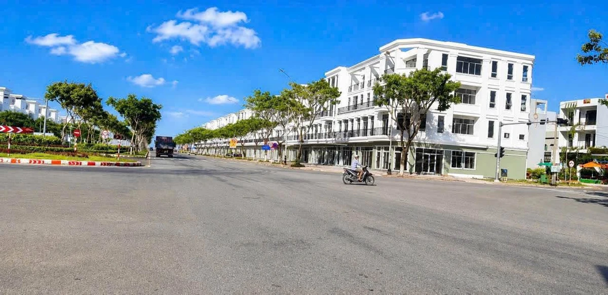 Bán đất mặt tiền Phú Lộc 102.8m2 ngang 7m Nhà Bè - Ảnh thu nhỏ 4