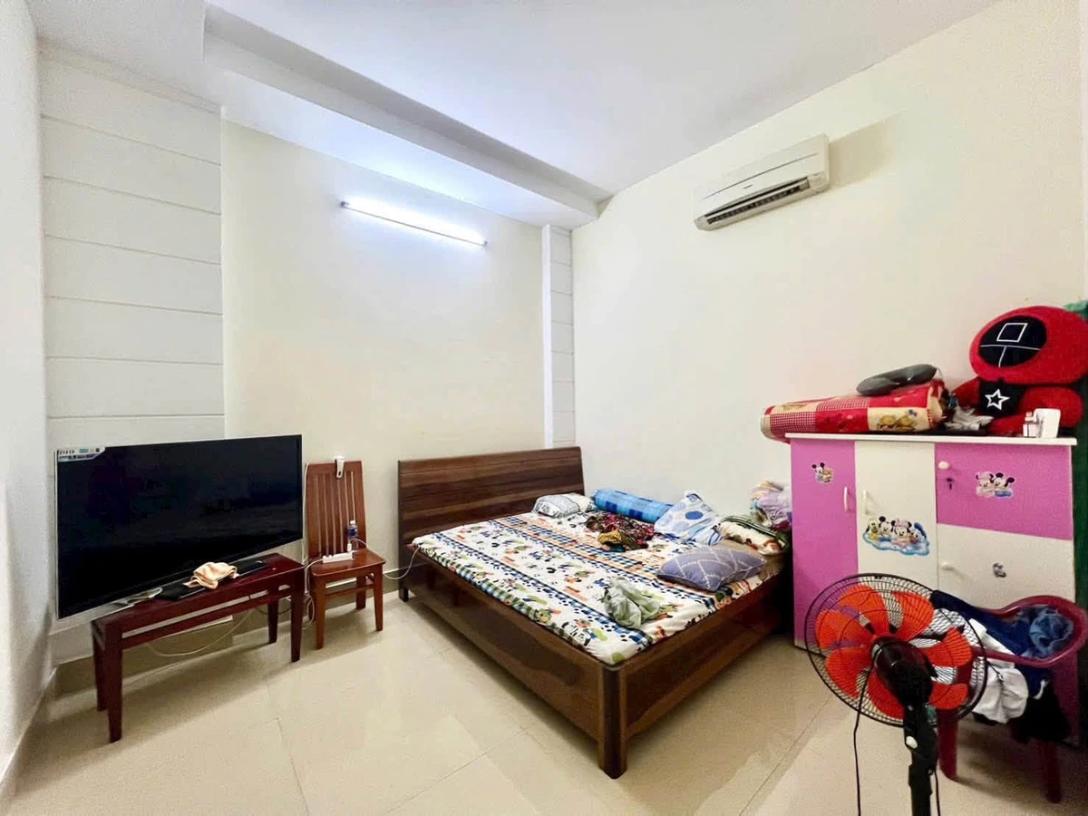 Bán nhà 1 trệt 1 lầu 100m² mặt tiền Đỗ Hành Phan Thiết 5.5 tỷ - Ảnh thu nhỏ 5