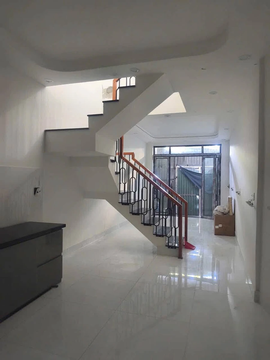 Cho thuê nhà 1 trệt 1 lầu 52m² gần chợ Hiệp Bình, 9 triệu/tháng - Ảnh thu nhỏ 2