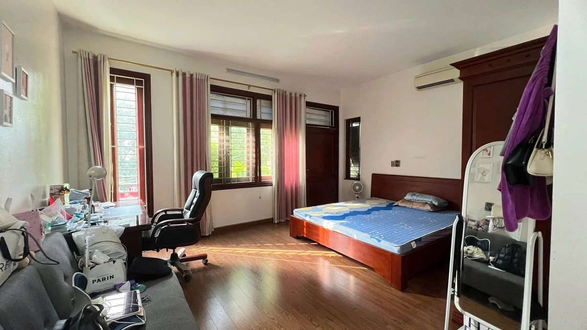 Bán nhà 3 tầng mặt tiền Nguyễn Du, Lào Cai, 95,71 m² - Ảnh thu nhỏ 3