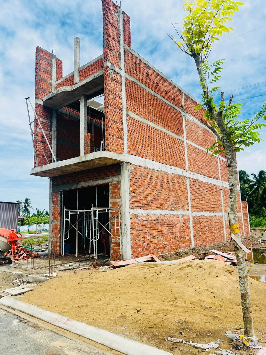 Bán nhà 100m2, sổ riêng, hỗ trợ vay 700 triệu Kiên Giang - Ảnh thu nhỏ 3