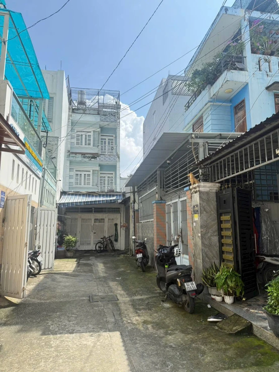 Bán nhà 2 lầu 3,6x15m hẻm xe hơi Tân Thới Hiệp 15, Quận 12 - 4,15 tỷ - Ảnh thu nhỏ 2
