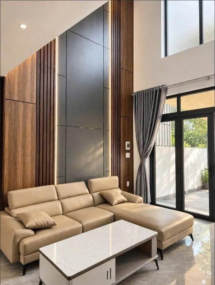 Bán nhà thiết kế mê lửng 100m² Phạm Ngũ Lão, 2 tỷ 390 triệu - Ảnh 1