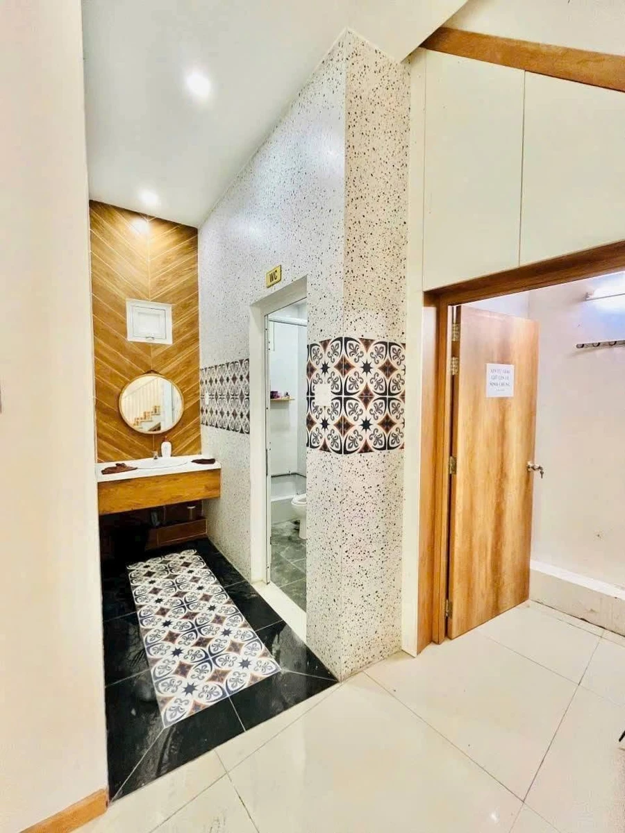 Bán nhà mặt tiền Trần Phú 96m² 12.5 tỷ Quận 10 - Ảnh thu nhỏ 4