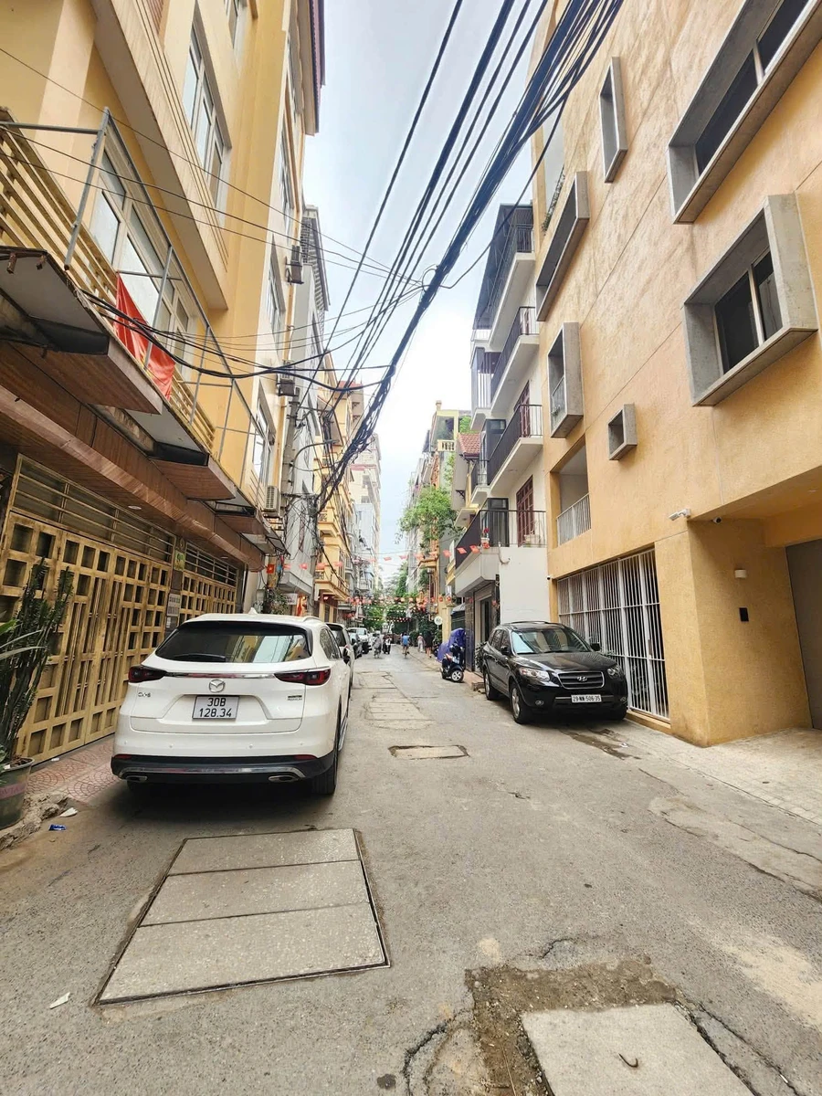Bán nhà phân lô ô tô tránh 50m2, 6 tầng thang máy, gần Hồ Tây, Lạc Long Quân, Tây Hồ - Ảnh 1