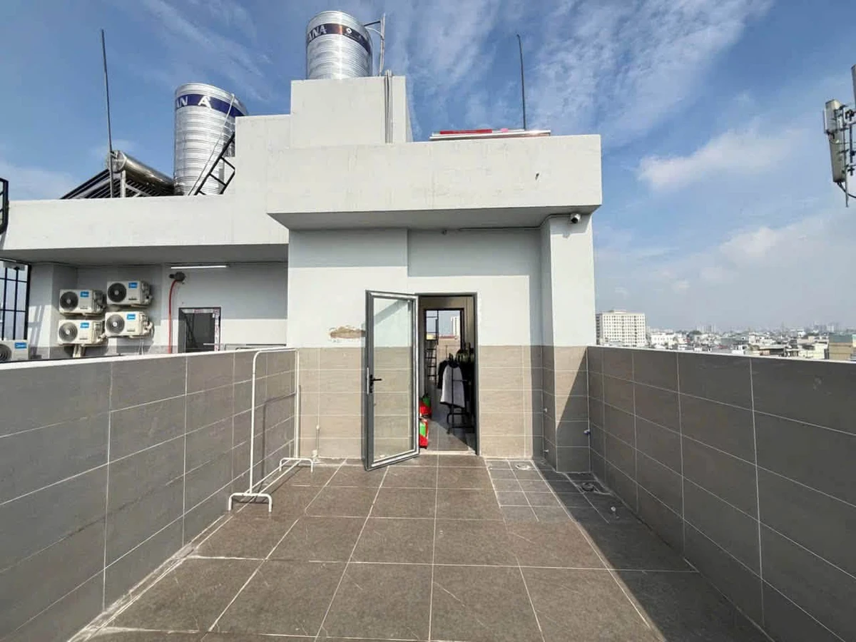 Bán tòa CHDV mặt tiền kinh doanh 220m² Quận 9 - 13 tỷ - Ảnh thu nhỏ 4