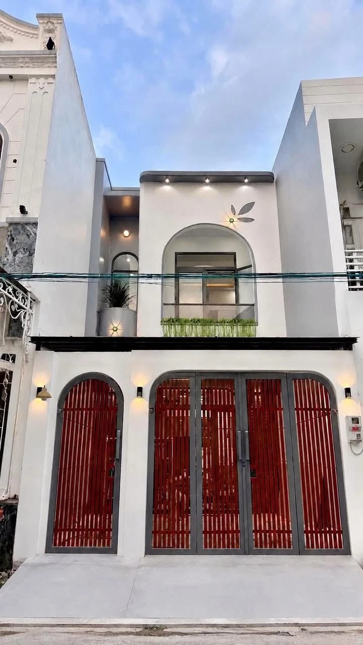 Bán nhà 3 phòng ngủ 100m² Biên Hòa gần 1 tỷ - Ảnh 1