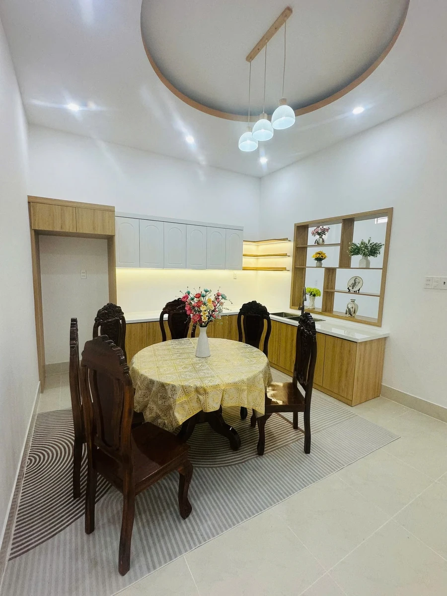 Bán nhà phố 5x20m, 3PN 3WC, Rạch Giá, An Giang, 3.15 tỷ - Ảnh thu nhỏ 2