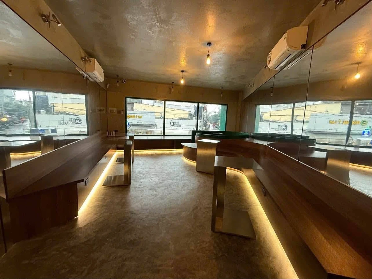 Cho thuê mặt bằng kinh doanh góc Xuân Thuỷ 36m² 33 tr/tháng - Ảnh thu nhỏ 2