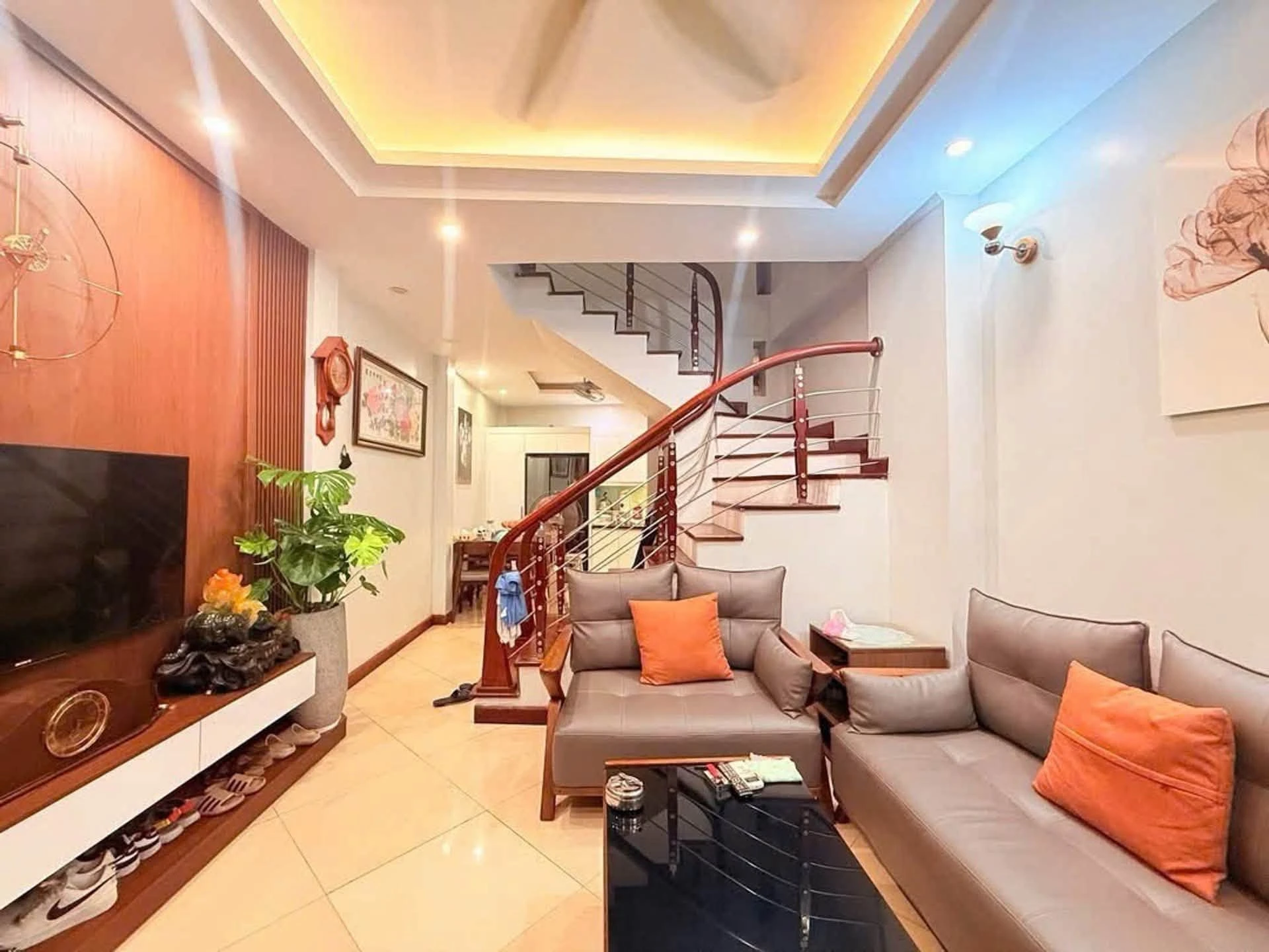 Bán nhà phố 38m2 5 tầng Liễu Giai, Ba Đình 13.1 tỷ - Ảnh 1