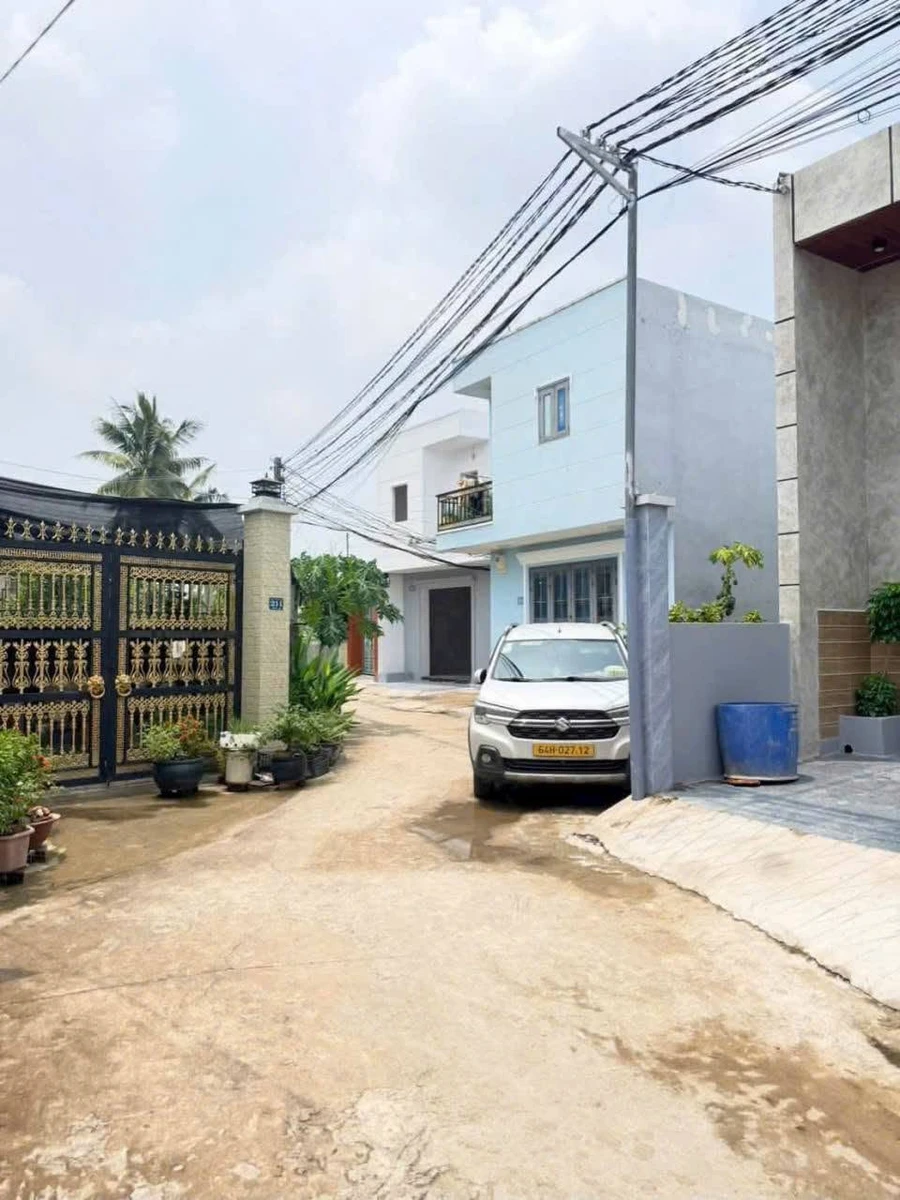 Bán nhà 1 trệt 1 lửng Phước Lợi Bến Lức, 135m², 3PN, 2WC - Ảnh 1