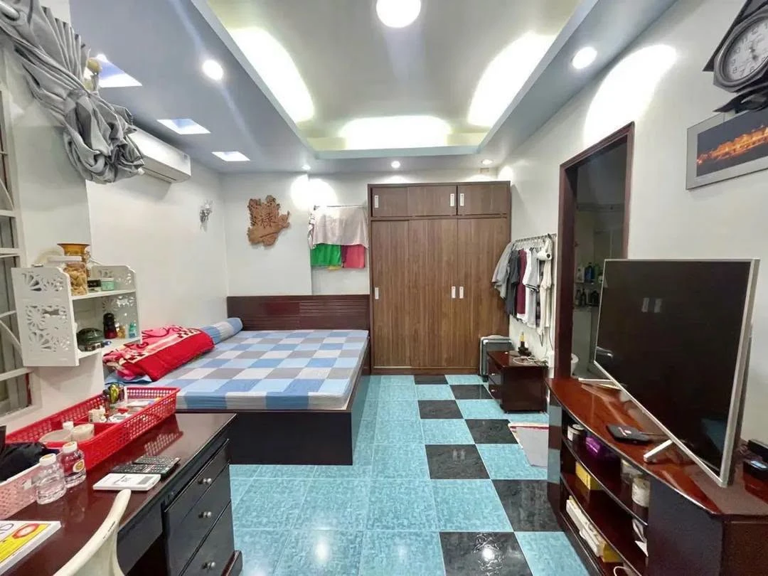 Bán nhà Phú Nhuận 88m2 3 lầu 11,99 tỷ mặt tiền Huỳnh Văn Bánh - Ảnh thu nhỏ 2