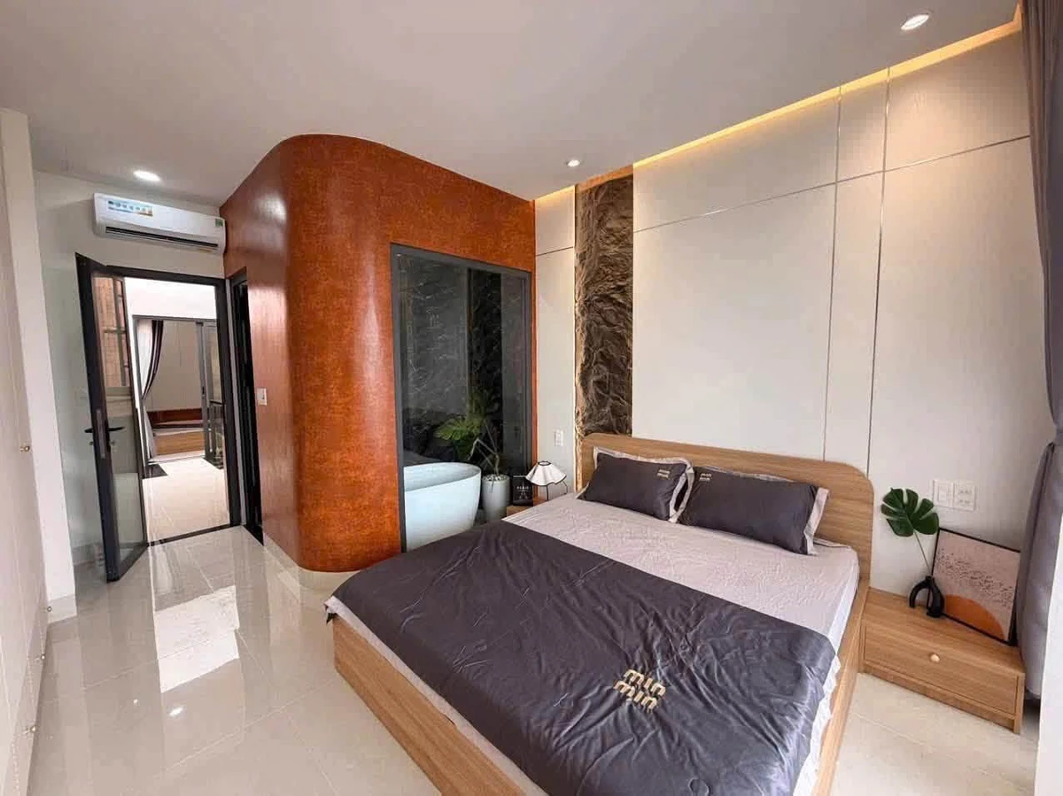 Bán nhà 1 mê 4×17m, 3PN, 4WC, nội thất full, Tân Lợi, Đắk Lắk, 4 tỷ 380 - Ảnh thu nhỏ 5