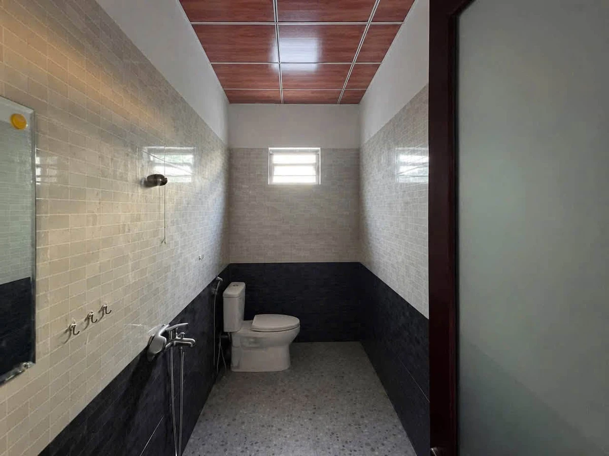 Cho thuê nhà 2 tầng 174m2 Phổ Nam, Huế - 7 triệu/tháng - Ảnh thu nhỏ 4