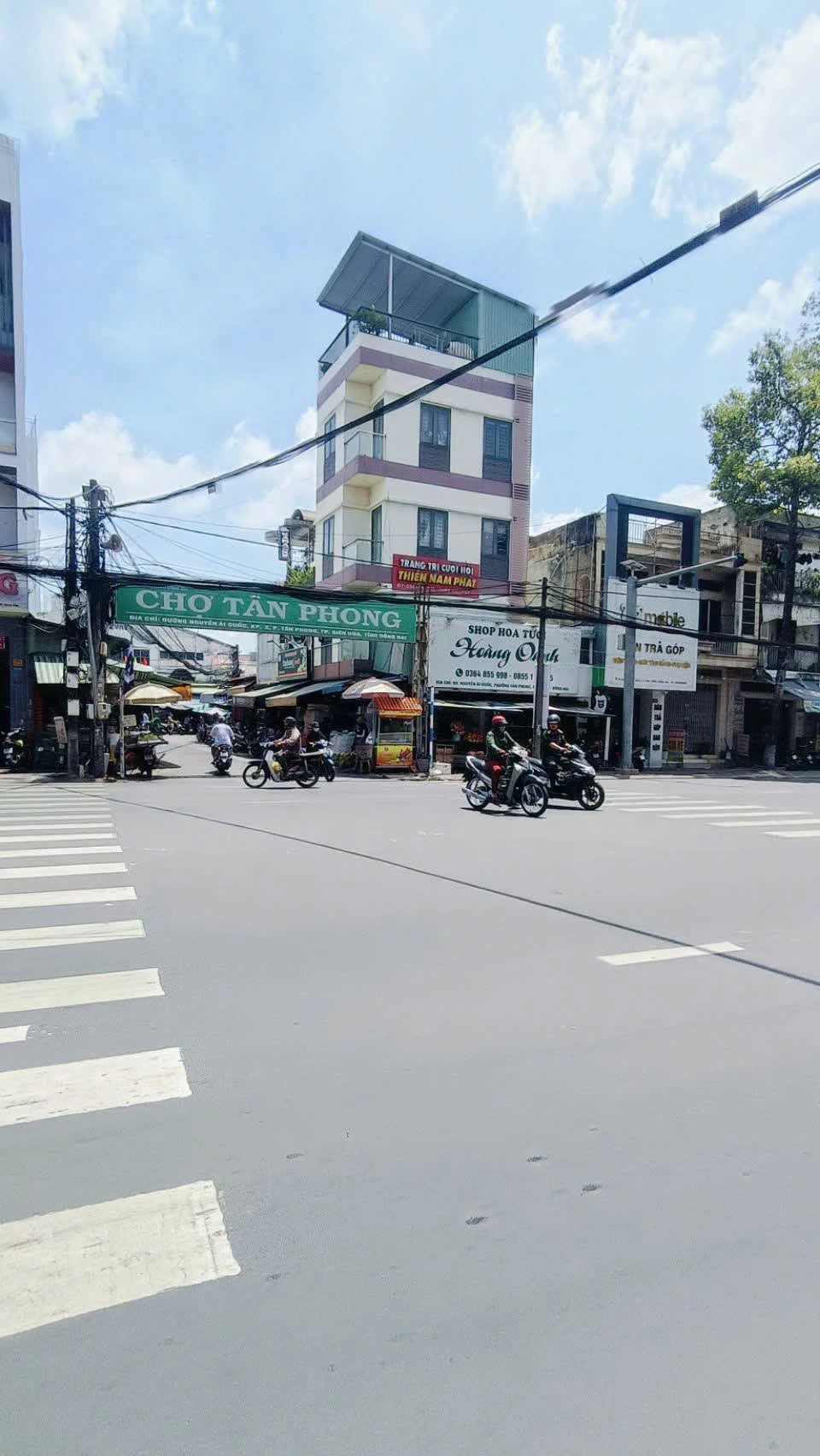 Nhà 1 trệt 1 lầu 120m² chợ Tân Phong giá 3,95 tỷ Biên Hòa - Ảnh 1