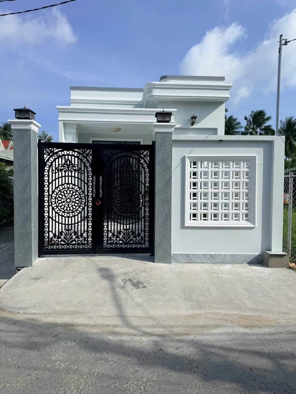 Bán nhà mới 100m2 2 mặt tiền Trần Văn Cầu, Vĩnh Long