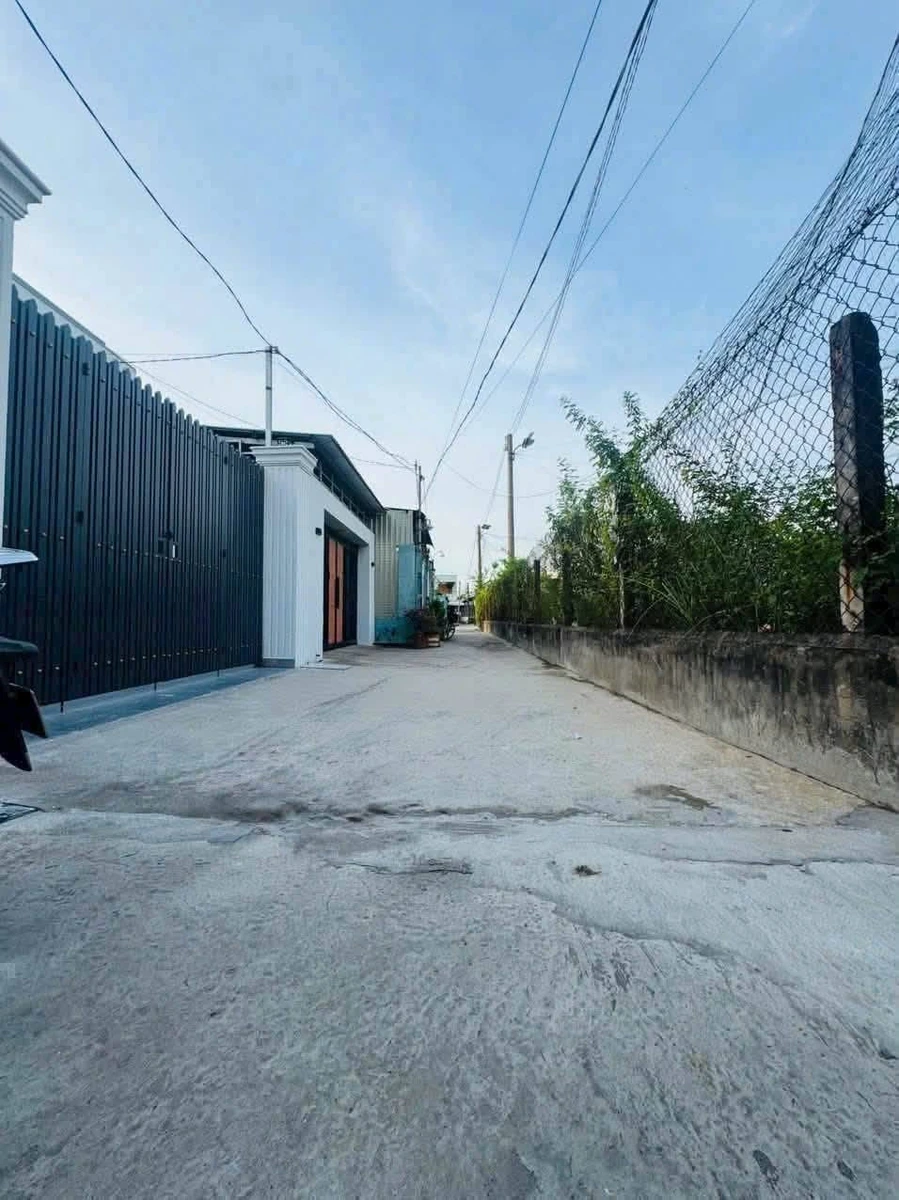 Bán nhà mới xây 5x30m, 3 phòng ngủ, hẻm 98 Nguyễn Quang Đại, Phường Long An, Tây Ninh - Ảnh thu nhỏ 4