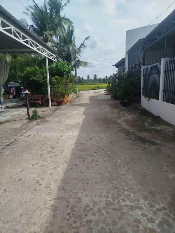 Bán nhà góc Ngô Thị Sĩ Rạch Giá, 108m2, 3PN