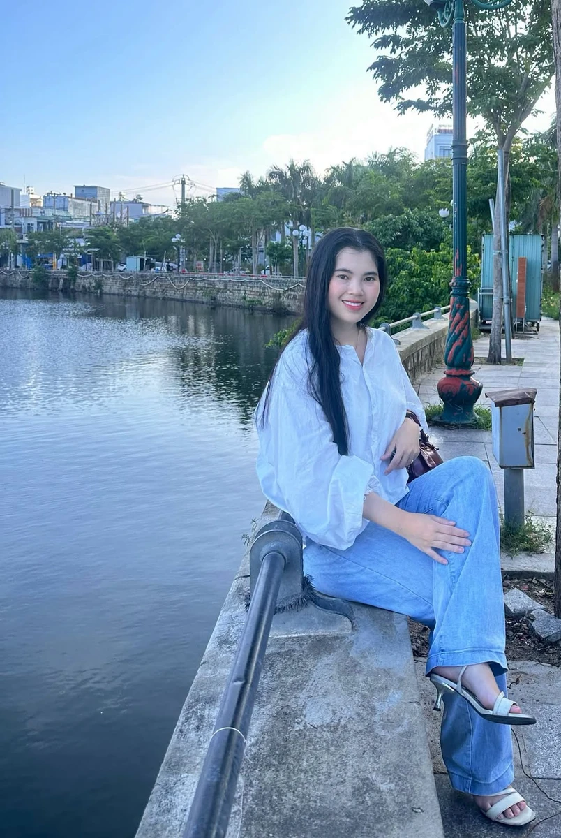 Bán nhà hẻm rộng Ngô Mây, 3 tầng 3 phòng ngủ, 25-27m2, Quy Nhơn - Ảnh 1